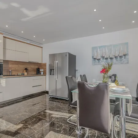 Aurora Island Krk Malinska Sveti Anton (Krk)