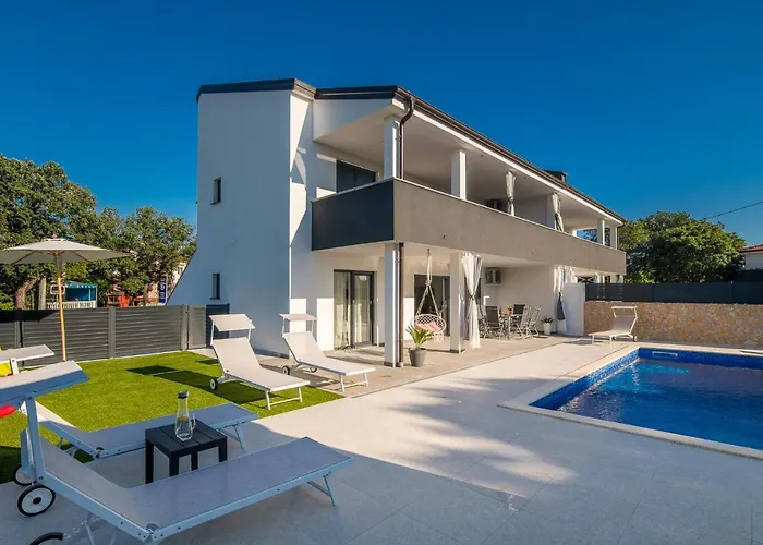 Aurora Island Krk Malinska Apartment