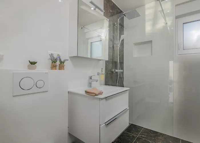 Aurora Island Krk Malinska Sveti Anton (Krk)